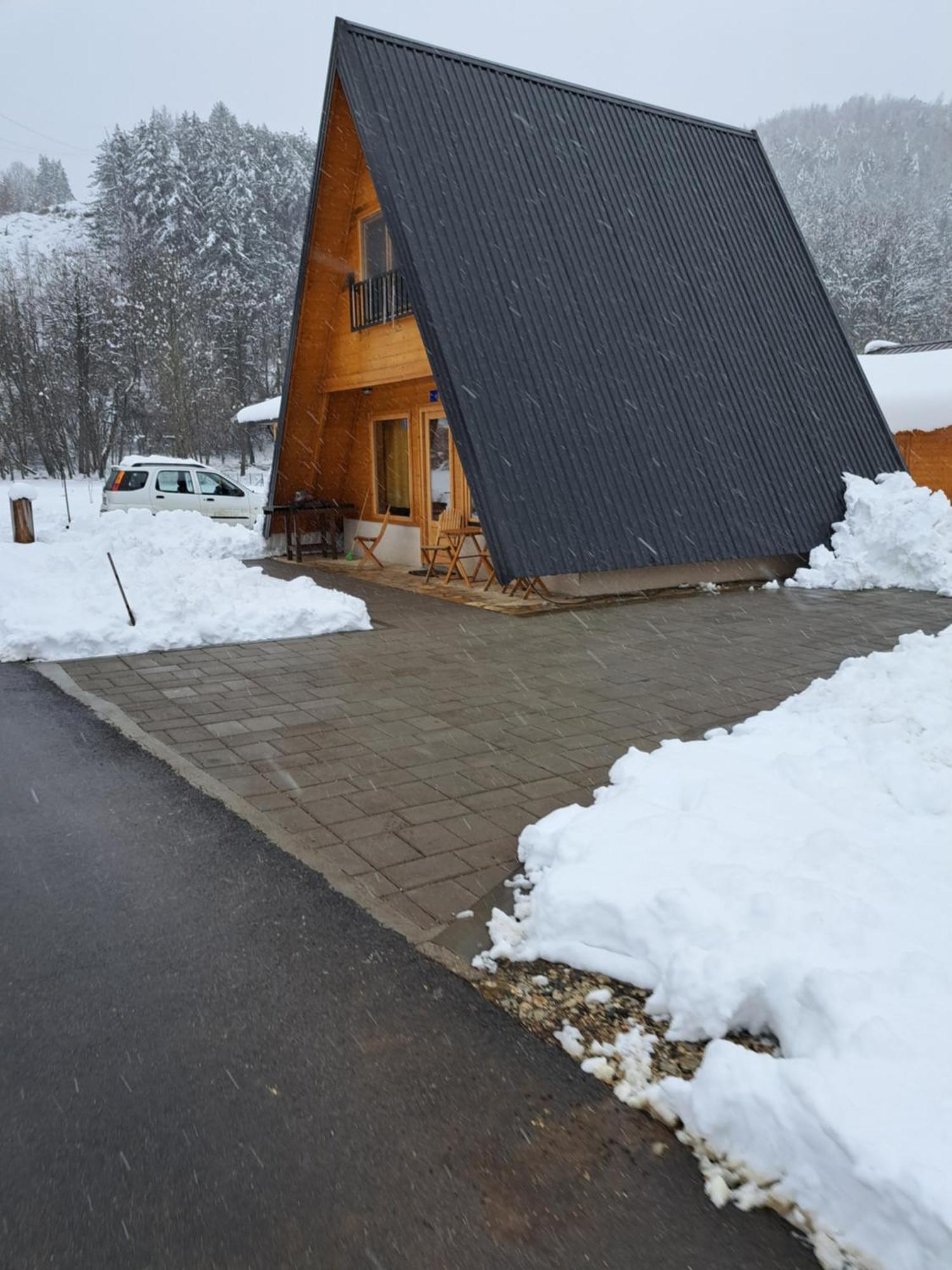 Holiday Home Ella Mokra Gora - Apartman Ella ภายนอก รูปภาพ